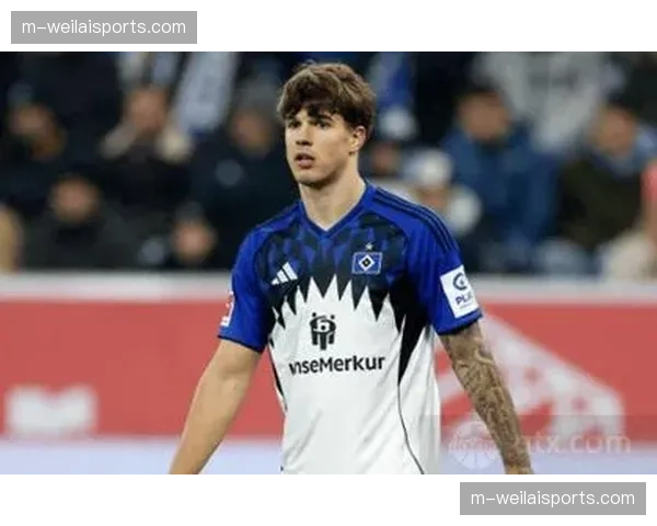 伤病报告：拜仁慕尼黑后卫将缺席剩余赛季